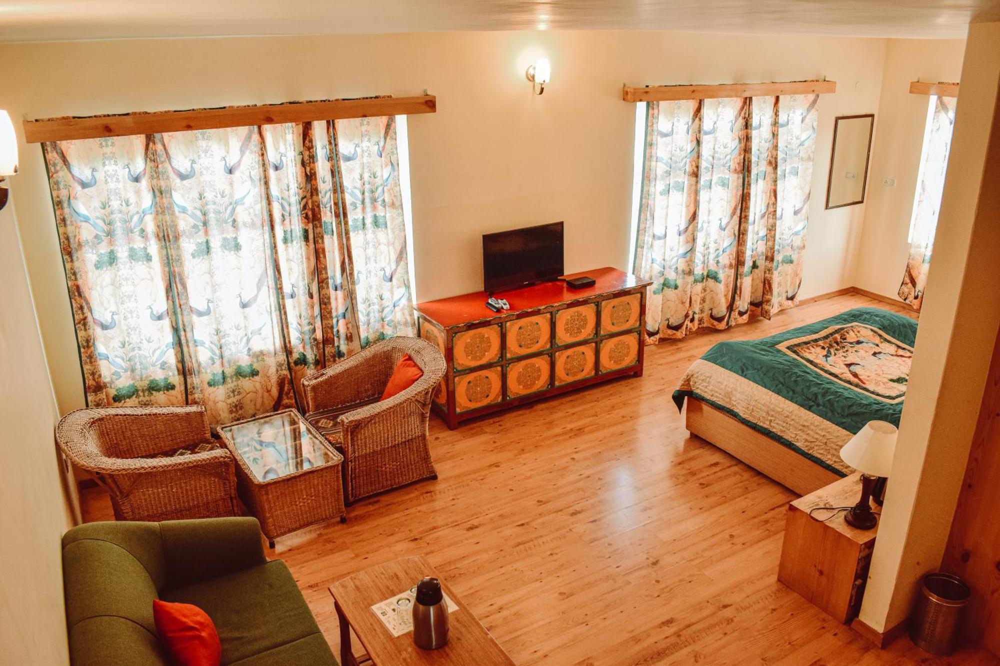 לה Hotel Lingzi מראה חיצוני תמונה