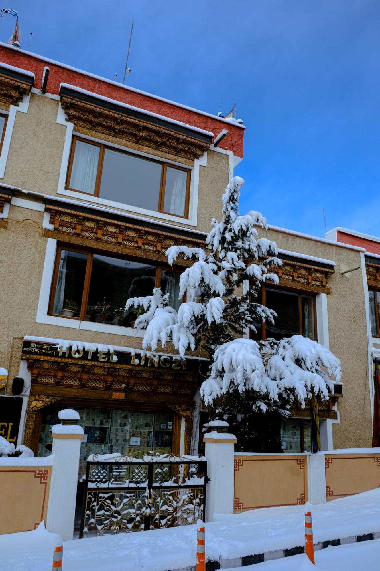לה Hotel Lingzi מראה חיצוני תמונה