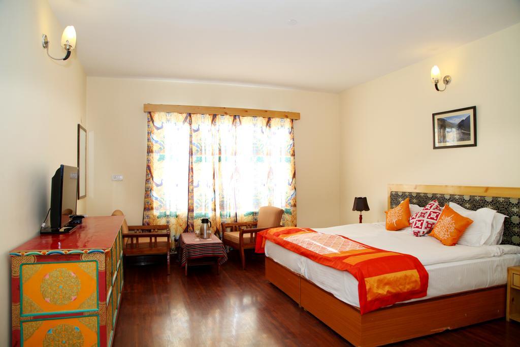 לה Hotel Lingzi מראה חיצוני תמונה