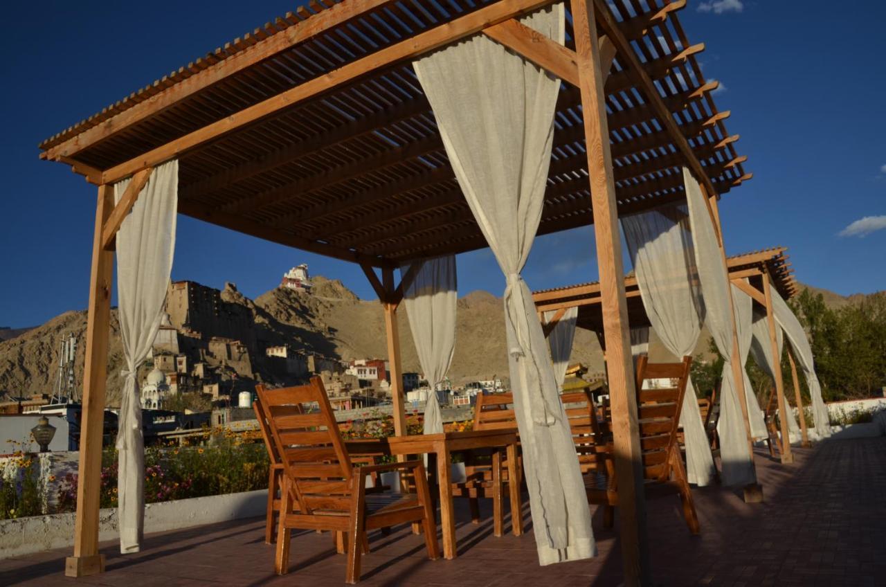 לה Hotel Lingzi מראה חיצוני תמונה